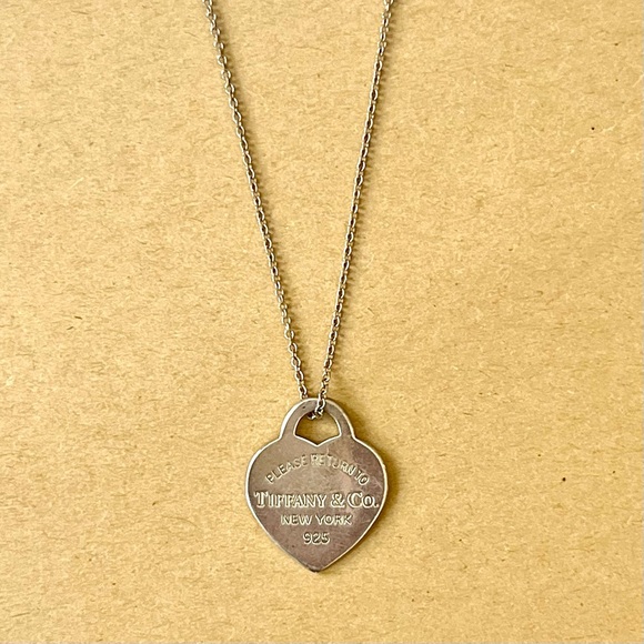 🌀Tiffany &Co. iconic heart ❤️ pendant “please return to tiffany” silver necklace - Picture 3 of 8